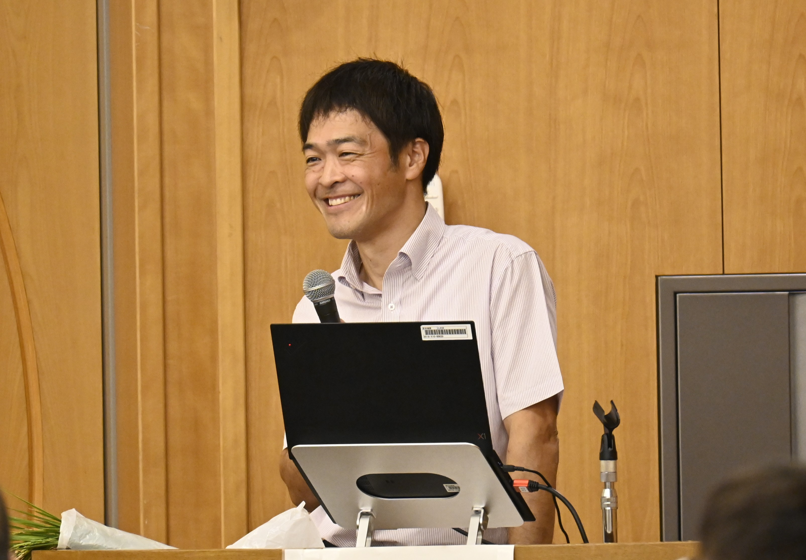 中野主席研究員の講演